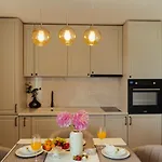 Superb View - Bright & Stylish - 2br * Bucharest