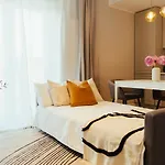Superb View - Bright & Stylish - 2br Apartment Bucharest