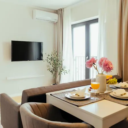 Apartament Superb View - Bright & Stylish - 2br Bukareszt