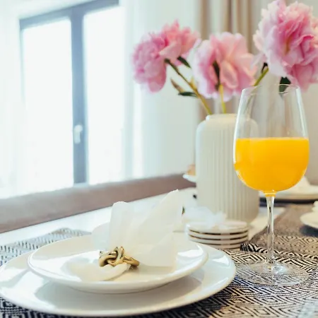 Apartment Superb View - Bright & Stylish - 2br