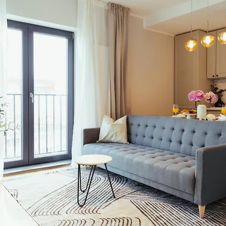 Superb View - Bright & Stylish - 2br Apartment