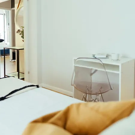 Apartment Superb View - Bright & Stylish - 2br