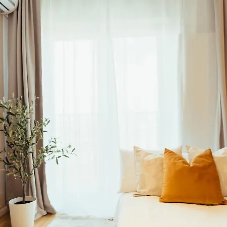 Superb View - Bright & Stylish - 2br Apartament Bukareszt