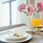 Apartment Superb View - Bright & Stylish - 2br