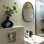 Superb View - Bright & Stylish - 2br *
